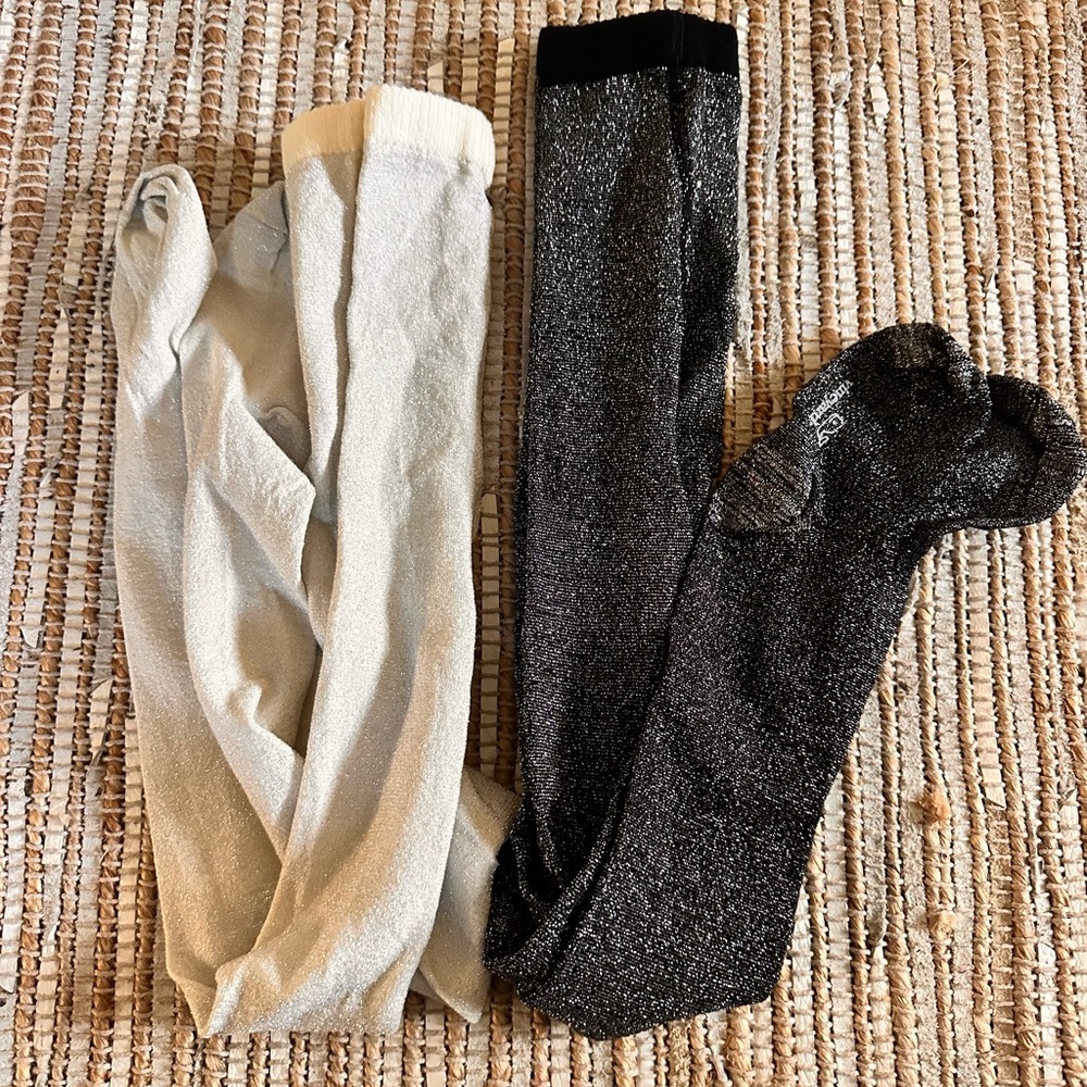 Vineyard Vines Girls Shimmering white and black Tights